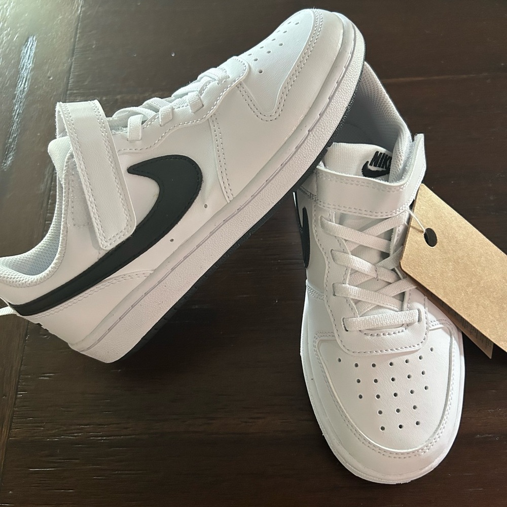 Nike Kids White and Black Sneakers